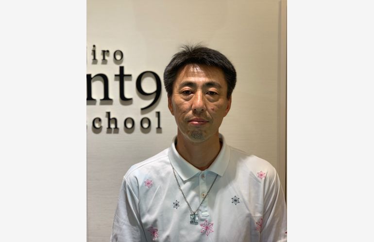 コーチ